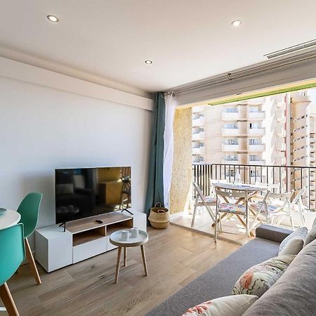 Fuengirola Primera línea de playa Puerto deportivo Exterior foto